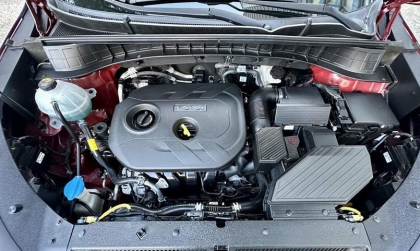 Xe Hyundai Tucson phát ra tiếng kêu khi lùi xe?